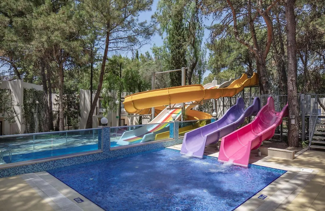 Doubletree By Hilton Bodrum Isil Club Ultra All-Inclusive Resort-1