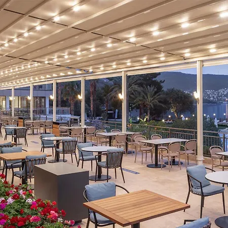 Doubletree By Hilton Bodrum Isil Club Ultra All-Inclusive Resort-3